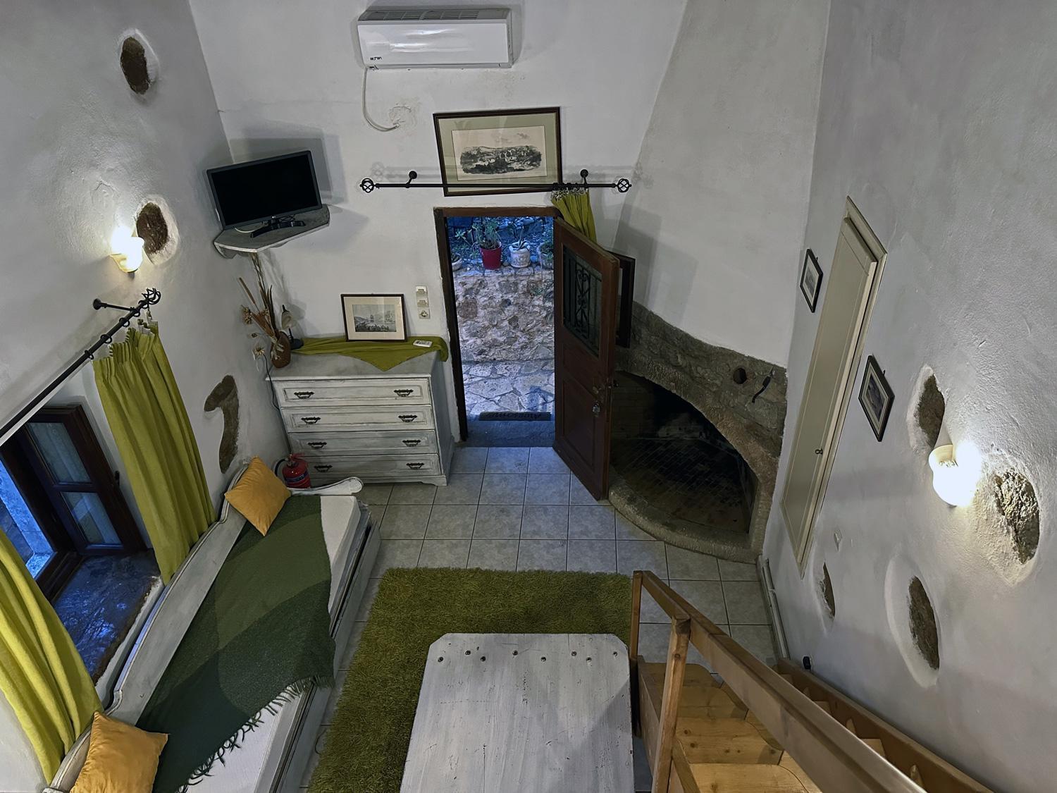 Porfyrousa Traditional Hotel Milopotamos  外观 照片