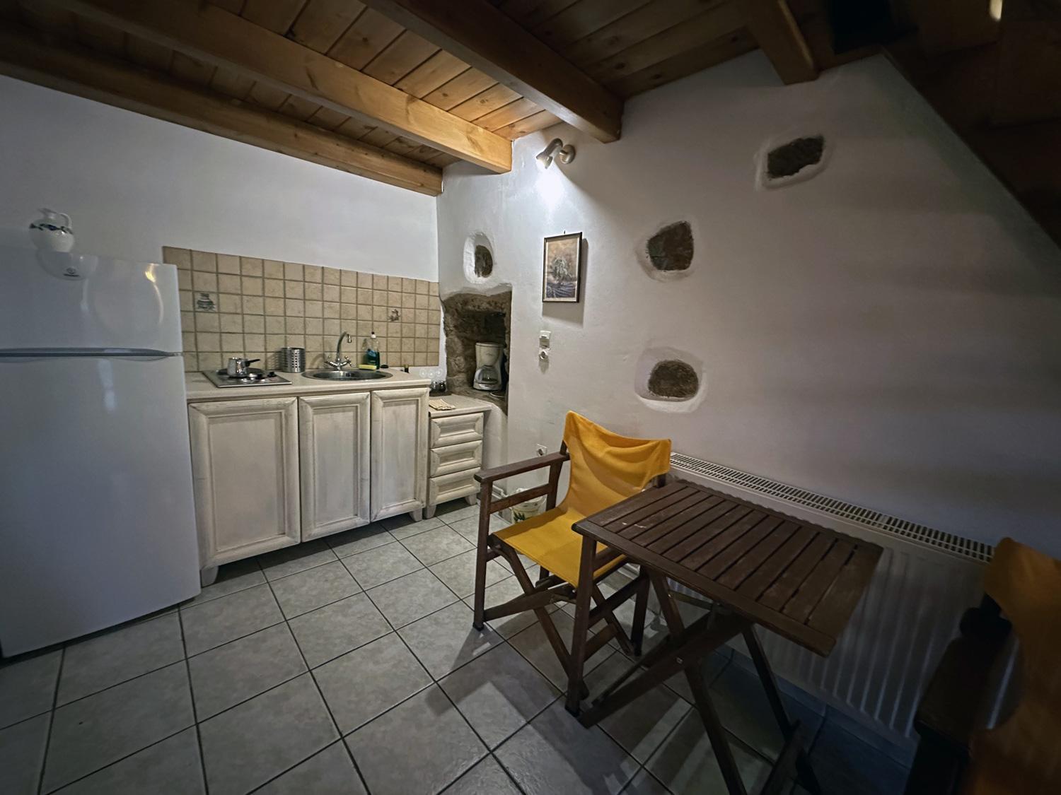 Porfyrousa Traditional Hotel Milopotamos  外观 照片